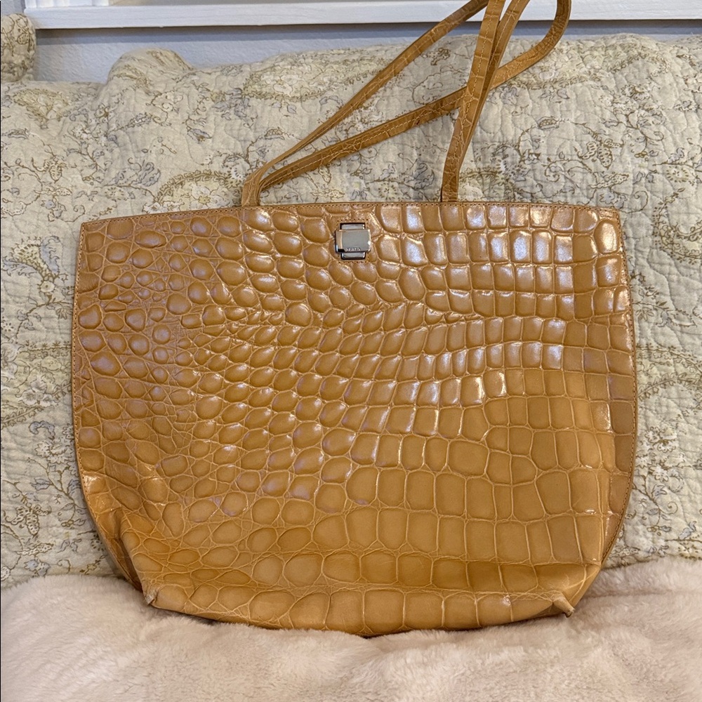 BEAUTIFUL FURLA CROC EMBOSSED TOTE